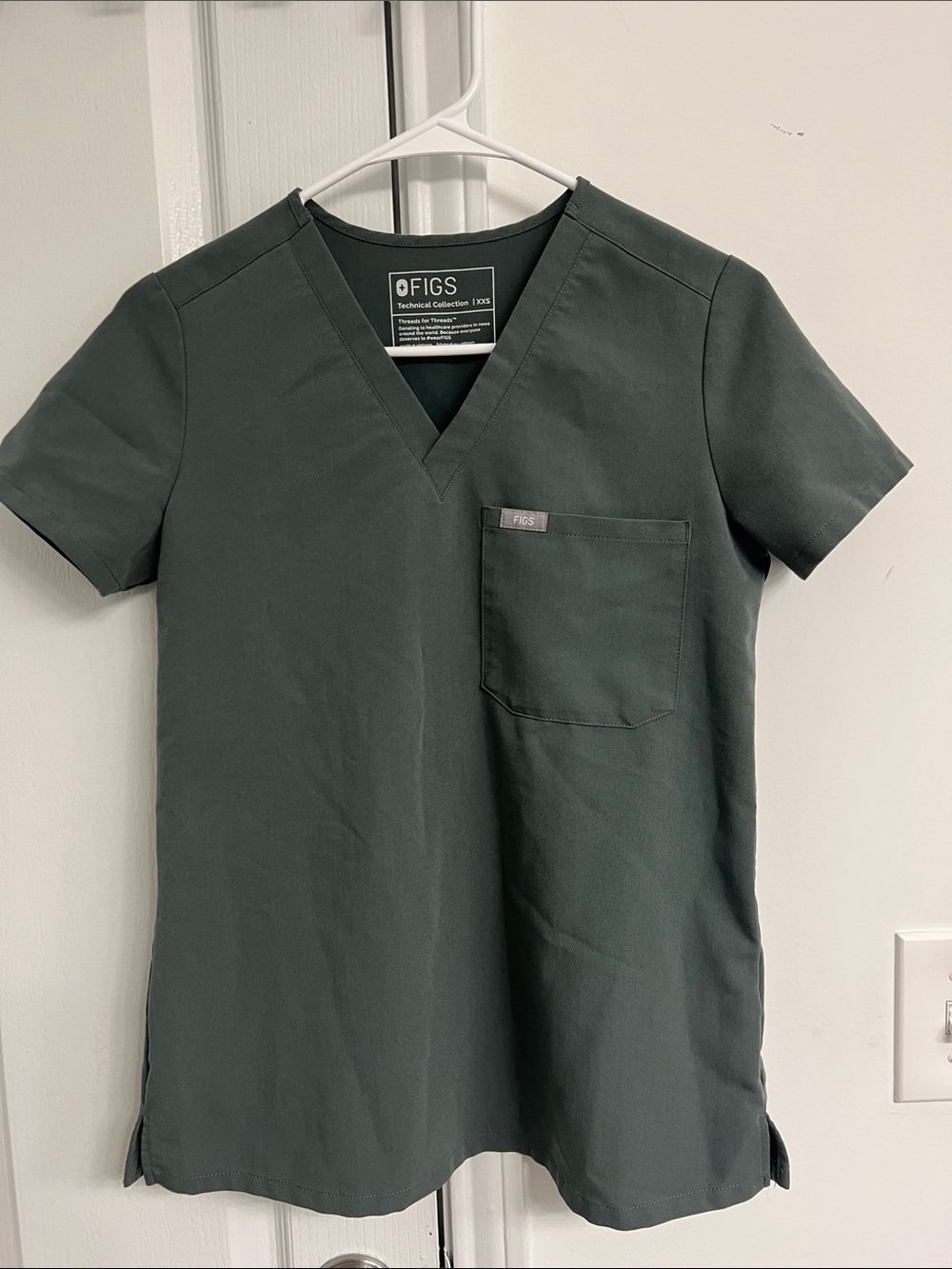 Figs Women’s V-Neck Scrub Top in Dark Green